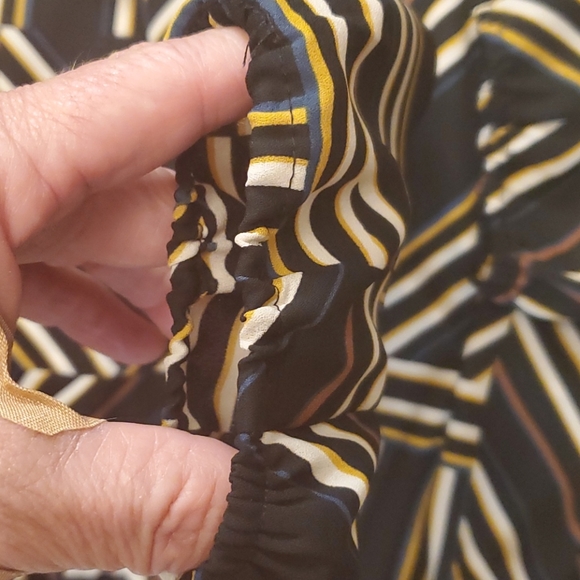 New Allison Joy Byron One Shoulder Top - Picture 11 of 14